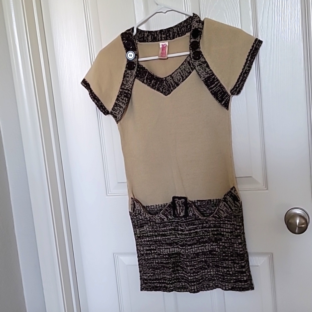 Chillipop short sleeve sweater dress size 14/16